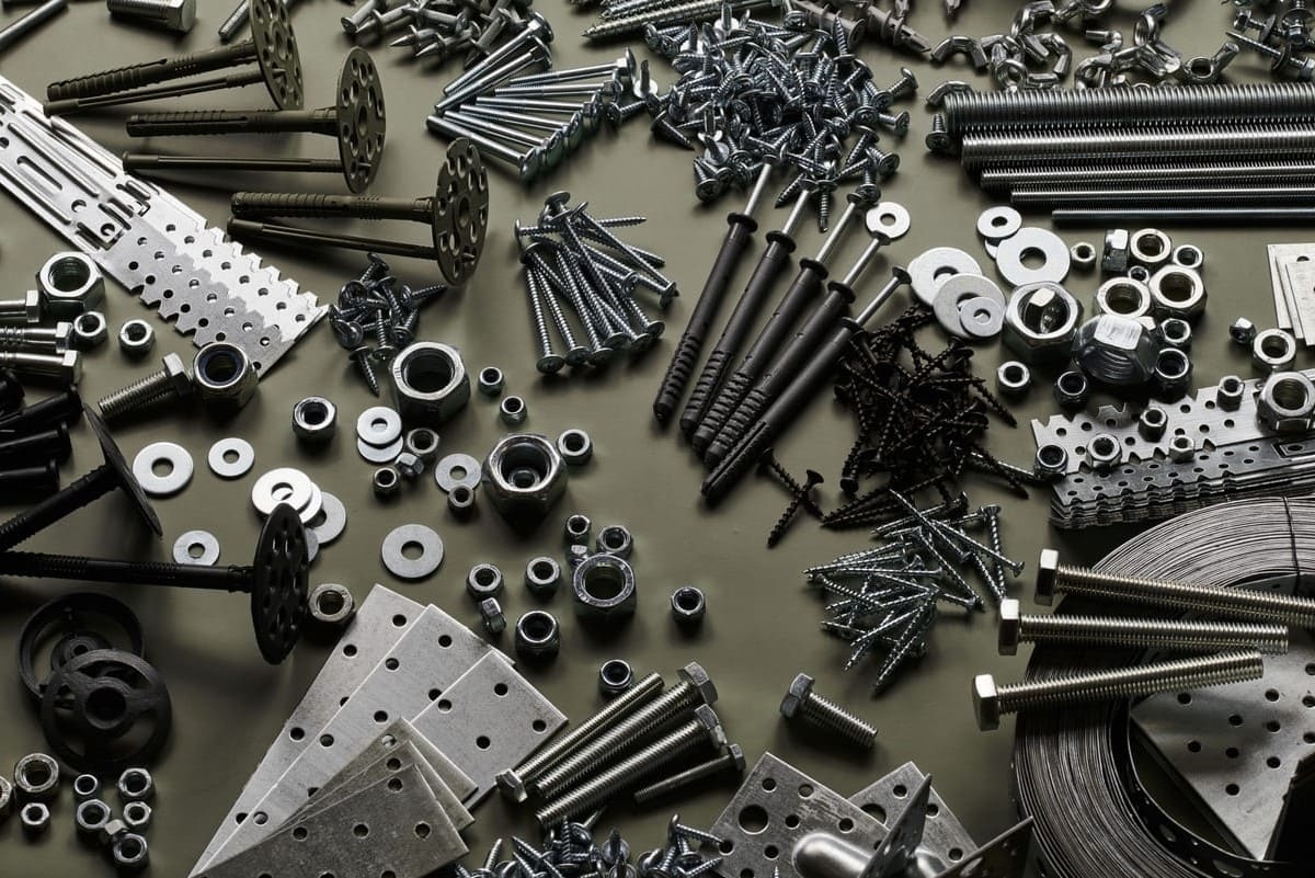 Trends and perspectives of the Russian market for fasteners and industrial supply